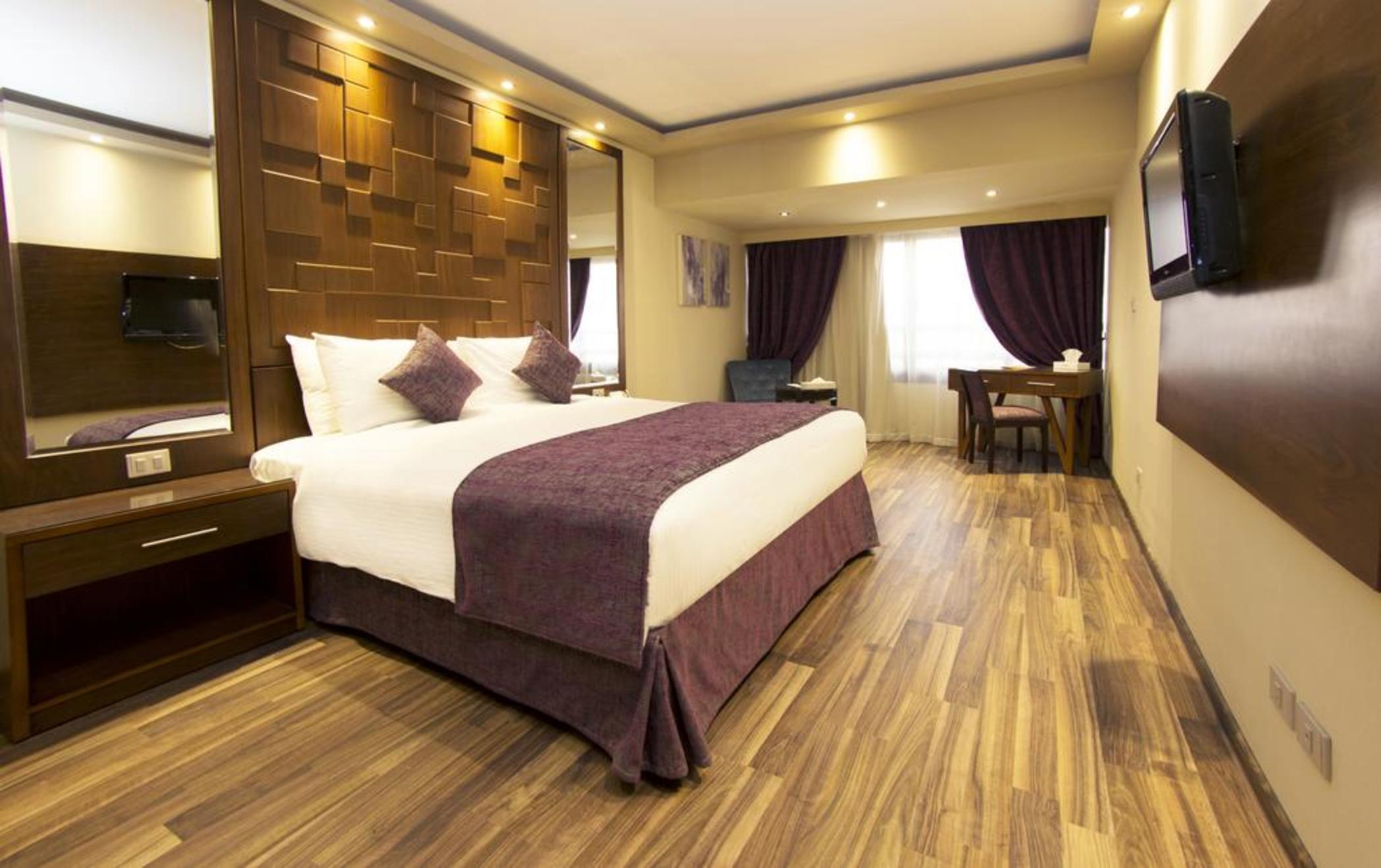Pyramisa Suites Hotel Cairo Giza Exterior photo