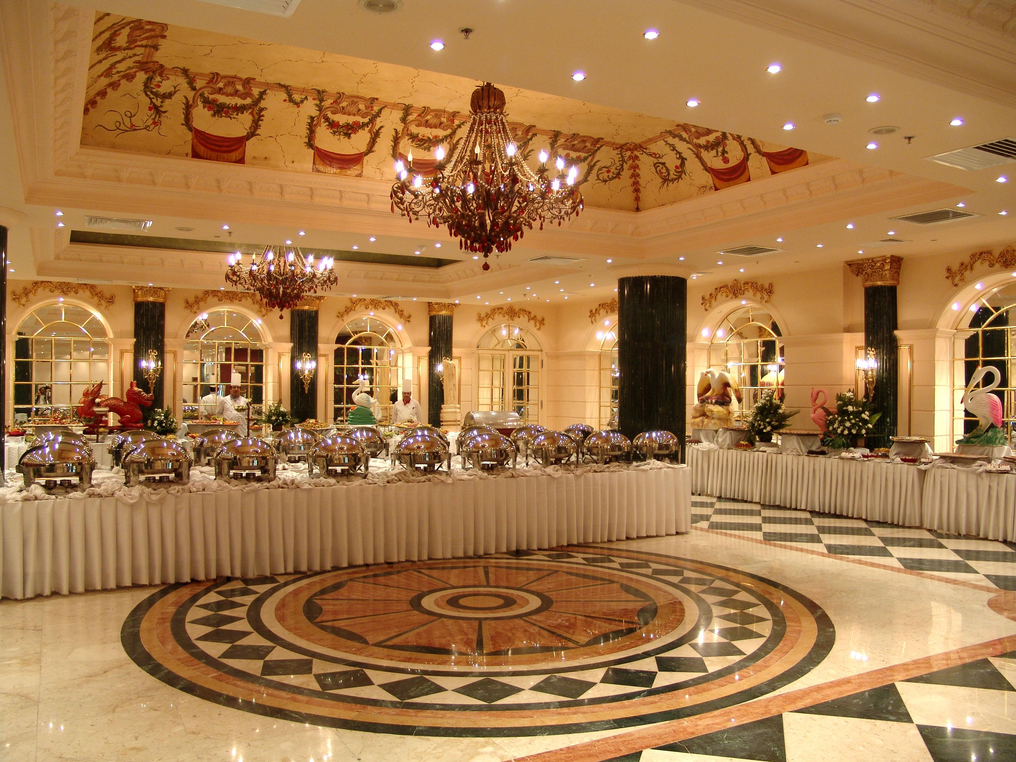 Pyramisa Suites Hotel Cairo Giza Exterior photo The ballroom of the hotel